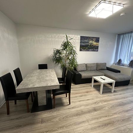 Olis Appartement In Neuss Exteriör bild